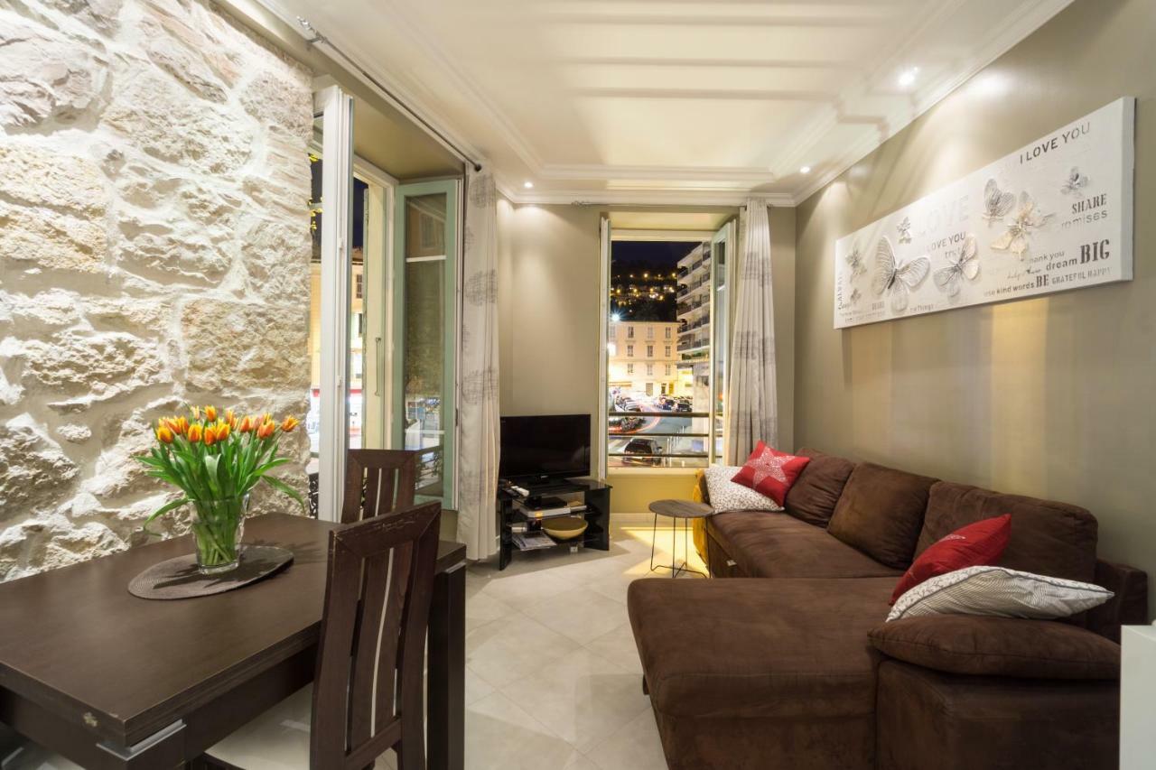 Apartment With Parking In Nice Near The Harbor Buitenkant foto