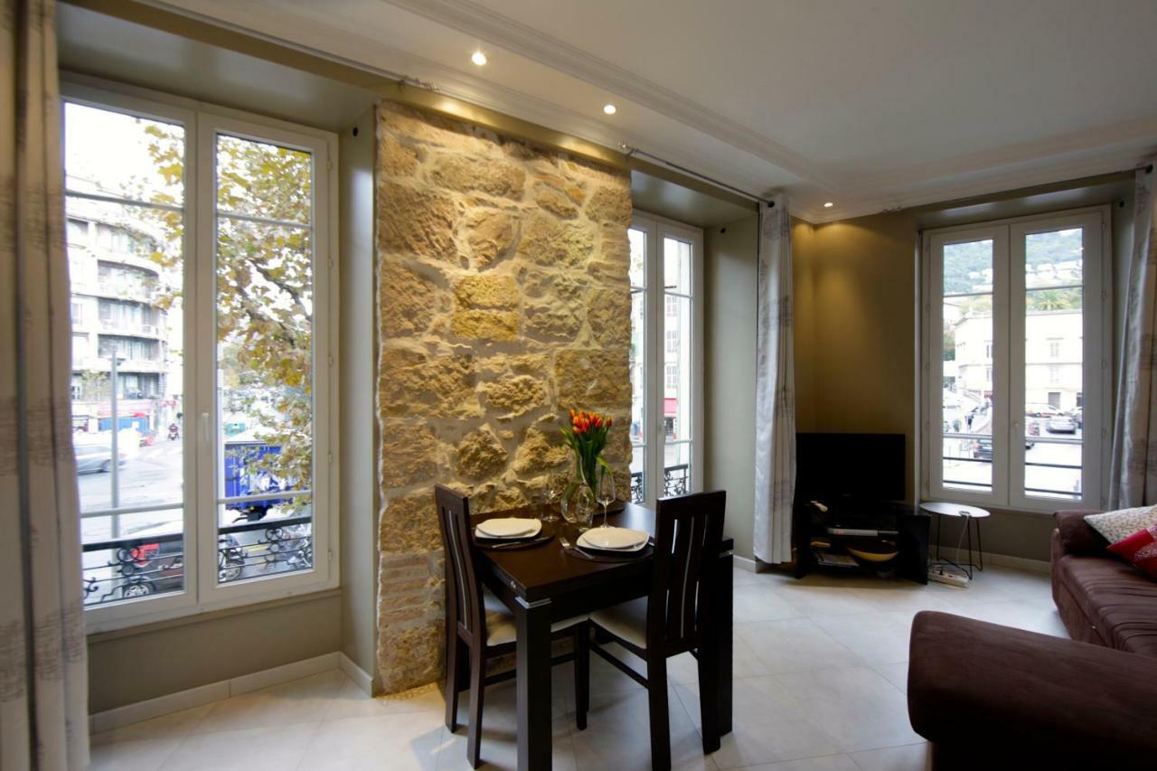 Apartment With Parking In Nice Near The Harbor Buitenkant foto